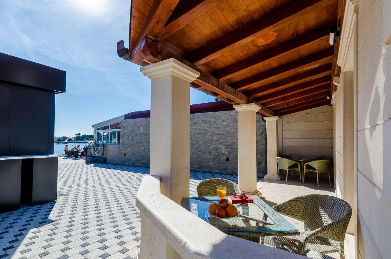 Apartments Kanjuo By The Sea Mlini Ngoại thất bức ảnh