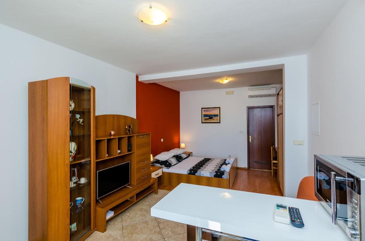 Apartments Kanjuo By The Sea Mlini Ngoại thất bức ảnh